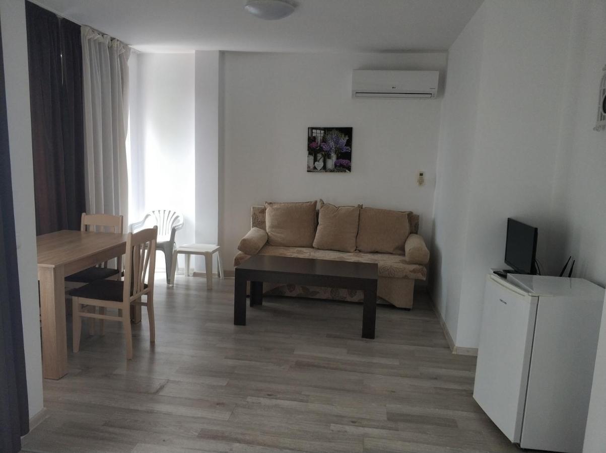 Zoleks Apartment Burgas Exterior foto