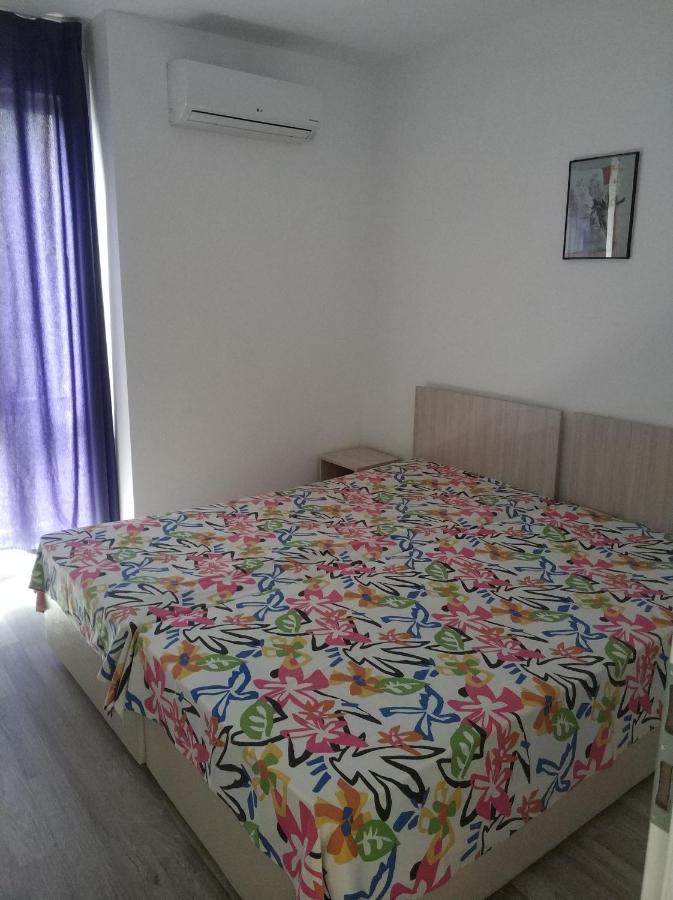 Zoleks Apartment Burgas Exterior foto