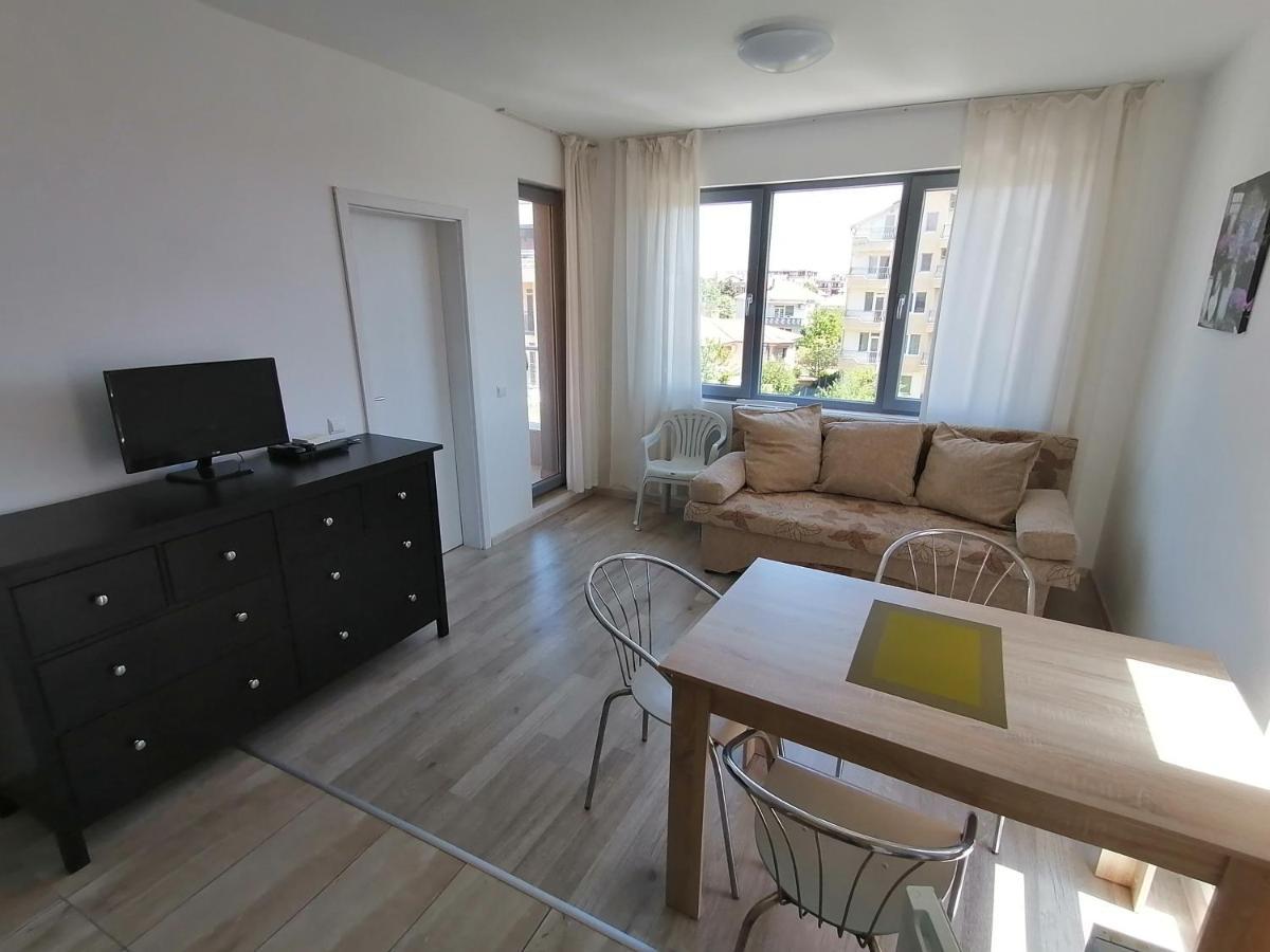 Zoleks Apartment Burgas Exterior foto
